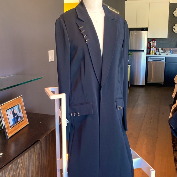 Elizabeth and James Jackets & Blazers - Elizabeth and James black 3/4 length coat
